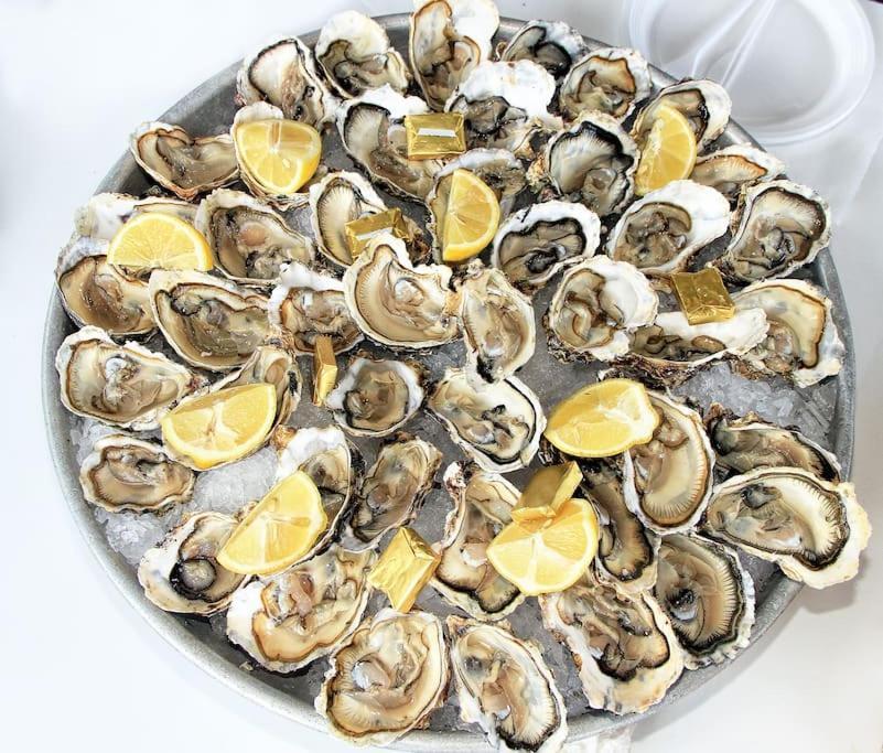 Pour Les Amoureux Des Vieilles Pierres Poussan Exterior foto